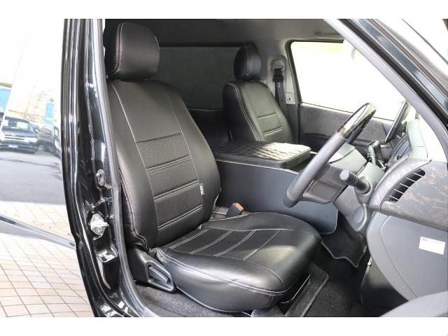 ハイエースワゴン ＧＬ　ロング　アレンジＡＳ　ＦＬＥＸ　Ｄｅｌｆｉｎｏフロントスポイラー　ＦＬＥＸ　Ｄｅｌｆｉｎｏオーバーフェンダー　ＦＬＥＸ　Ｄｅｌｆ０２　１７インチＡＷ　２インチローダウン　ＦＬＥＸ　レザー調シートカバー（13枚目）