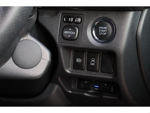 ハイエースワゴン ＧＬ　ロング　アレンジＡＳ　ＦＬＥＸ　Ｄｅｌｆｉｎｏフロントスポイラー　ＦＬＥＸ　Ｄｅｌｆｉｎｏオーバーフェンダー　ＦＬＥＸ　Ｄｅｌｆ０２　１７インチＡＷ　２インチローダウン　ＦＬＥＸ　レザー調シートカバー（20枚目）