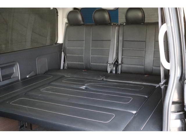 ハイエースワゴン ＧＬ　ロング　アレンジＡＳ　ＦＬＥＸ　Ｄｅｌｆｉｎｏフロントスポイラー　ＦＬＥＸ　Ｄｅｌｆｉｎｏオーバーフェンダー　ＦＬＥＸ　Ｄｅｌｆ０２　１７インチＡＷ　２インチローダウン　ＦＬＥＸ　レザー調シートカバー（24枚目）
