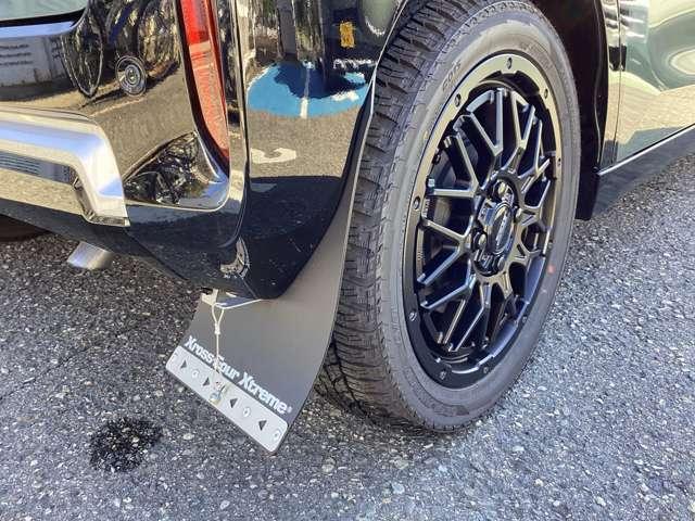 デリカミニ Ｔ　プレミアム　カスタム仕様　両側電動スライドドア　フルセグＴＶ　ＬＥＤランプ　クルコン　キーレスエントリー　ＡＢＳ　エアバッグ　パワステ　ベンチシート　オートエアコン　ターボ車　フロントカメラ　バックカメラ（5枚目）