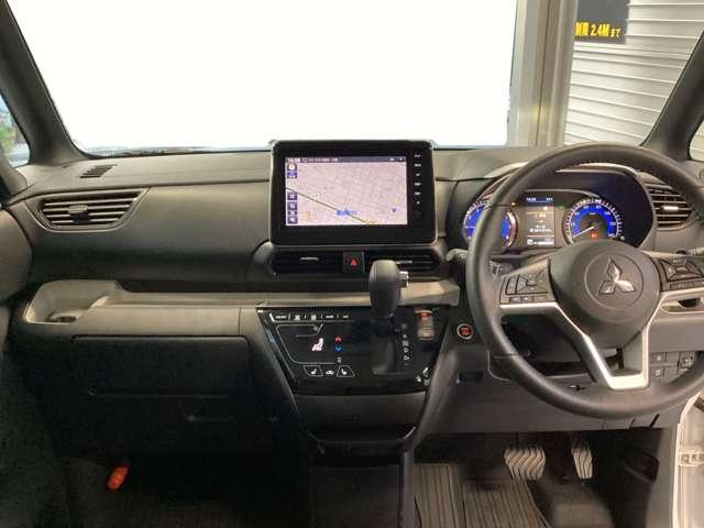 デリカミニ Ｔ　プレミアム　９型ナビ　ＭＩ－ＰＩＬＯＴ　デジタルルームミラー　衝突軽減装置　ターボエンジン　ナビＴＶ　寒冷地　パワステ　フルタイム４ＷＤ　エアバッグ　ＬＥＤヘッド　ＥＳＣ　サイドカメラ　クルコン　インテリキー（5枚目）