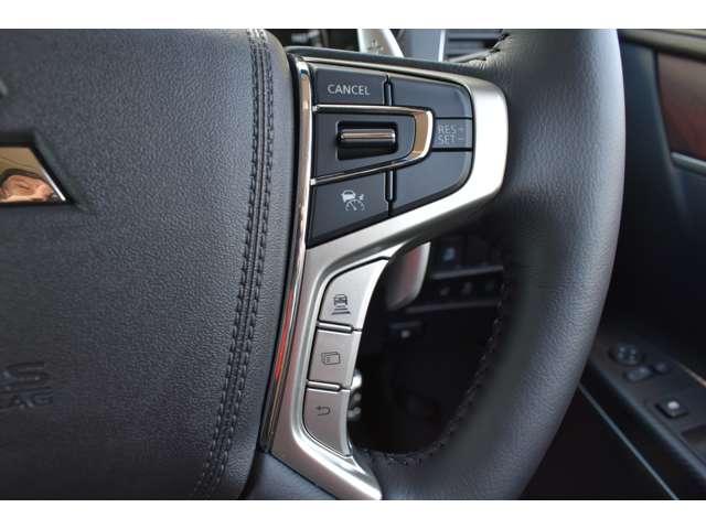 デリカＤ：５ Ｐ　カスタム仕様　１１型メモリーナビ　ＥＴＣ　Ｂモニター　地デジ　ＬＥＤヘッドランプ　記録簿付　デュアルエアコン　ＤＶＤ再生　ナビＴＶ　シートヒーター　ＥＴＣ　４ＷＤ　電動シ－ト　寒冷地仕様　メモリナビ（12枚目）