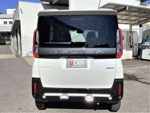 デリカミニ Ｇ　プレミアム　ナビ　両側電動スライドドア　ＥＴＣ　ＬＥＤ　Ａクルコン　シートヒーター　ＥＴＣ　ベンチシート　エアコン　コーナーセンサー　パワステ　アルミホイール　キーレスエントリー　エアバッグ　スマートキー　ＡＢＳ（5枚目）