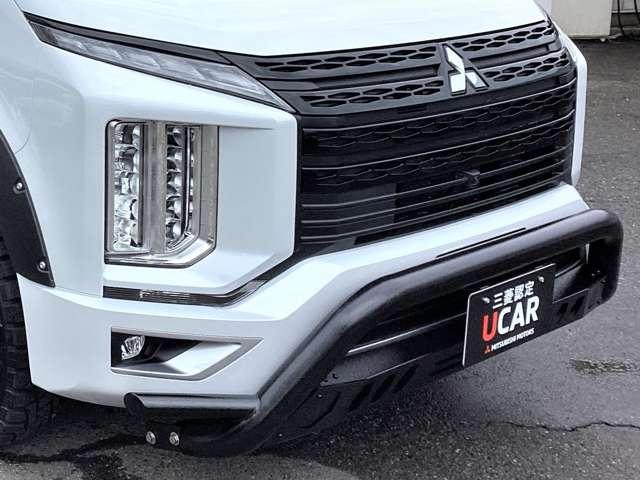 デリカD:5 P カスタム仕様 11型ナビ 電動ステップ Bモニター 地デジ LEDヘッドランプ DVD再生 ナビTV シートヒーター 4WD 電動シ-ト 寒冷地仕様 メモリナビ ABS 3列 オートエアコン ASC(5枚目)