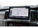 デリカＤ：５ Ｐ　１１型ナビ　本革シート　前後ドラレコ　レザーシート　Ｂモニター　地デジ　ＬＥＤヘッドランプ　ＤＶＤ再生　ナビＴＶ　シートヒーター　ＥＴＣ　４ＷＤ　電動シ－ト　寒冷地仕様　メモリナビ　ＡＢＳ　３列（6枚目）
