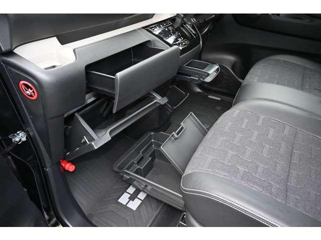 デリカミニ Ｇ　プレミアム　ナビ　ＭＩ‐ＰＩＬＯＴ　デジタルルームミラー　ＬＥＤ　Ａクルコン　シートヒーター　ベンチシート　エアコン　コーナーセンサー　パワステ　アルミホイール　キーレスエントリー　エアバッグ　スマートキー（14枚目）