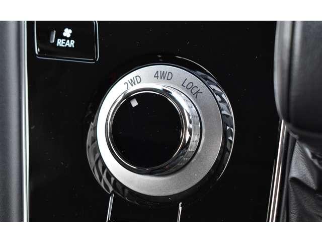 �O�H�`���̂S�v�c�V�X�e���𓋍ځ����K�v�ȂƂ��ɂ̓J���^���ɂS�v�c���[�h�ɐؑւ�������I�΂��I�t���[�h�𑖔j�I