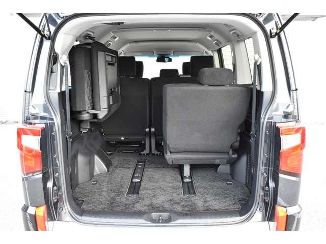 �T�[�h�V�[�g�𒵂ˏグ��΃L�����v�E���s�E�S���t�ȂǃA�E�g�h�A�ɂ��Ή��ł���傫�ȃg�����N���[�������ו��̐ςݍ~�낵�����N���N�����Ƒ��Ń��W���[�����y���݉�������