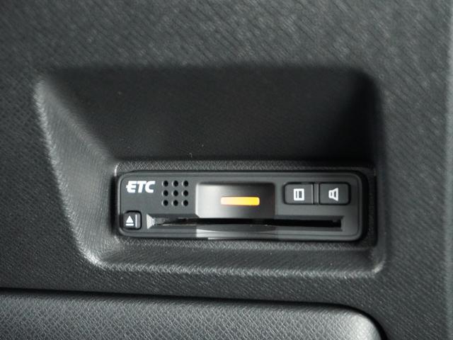 ステップワゴンスパーダ Ｓサイドリフトアップシート車　福祉車両ナビ両側電動扉ＲカメＥＴＣドラレコ（6枚目）