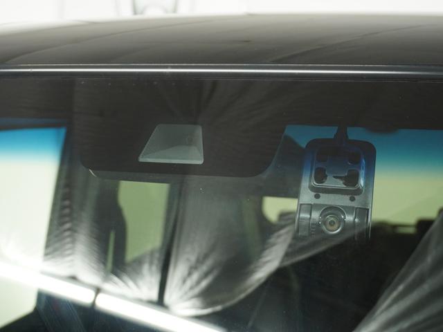 N-BOXカスタム G・Lターボホンダセンシング 4WD/衝突被害軽減システム/ドライブレコーダー/純正ナビゲーション/バックカメラ/フルセグTV/Bluetooth接続音楽再生/USB接続音楽再生/シートヒーター/両側電動スライドドア/ETC車載器(26枚目)