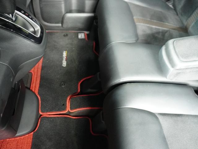 N-BOXカスタム G・Lターボホンダセンシング 4WD/衝突被害軽減システム/ドライブレコーダー/純正ナビゲーション/バックカメラ/フルセグTV/Bluetooth接続音楽再生/USB接続音楽再生/シートヒーター/両側電動スライドドア/ETC車載器(39枚目)