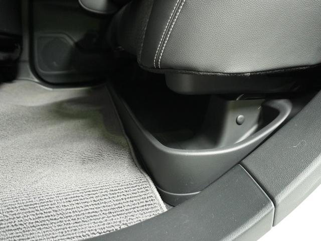 N-WGNカスタム G・ターボパッケージ 4WD/衝突被害軽減システム/ドライブレコーダー/純正ナビゲーション/バックカメラ/ミュージックサーバー/Bluetooth接続音楽再生/USB接続音楽再生/ディスチャージヘッドライト/シートヒーター(38枚目)