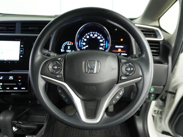 フィット 13G・Fコンフォートエディション /衝突被害軽減システム/ドライブレコーダー/純正ナビゲーション/バックカメラ/フルセグTV/Bluetooth接続音楽再生/USB接続音楽再生/クルーズコントロール/LEDヘッドライト/シートヒーター(9枚目)