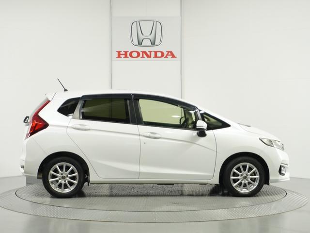 フィット 13G・Fコンフォートエディション /衝突被害軽減システム/ドライブレコーダー/純正ナビゲーション/バックカメラ/フルセグTV/Bluetooth接続音楽再生/USB接続音楽再生/クルーズコントロール/LEDヘッドライト/シートヒーター(24枚目)