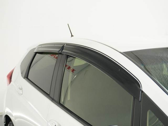 フィット 13G・Fコンフォートエディション /衝突被害軽減システム/ドライブレコーダー/純正ナビゲーション/バックカメラ/フルセグTV/Bluetooth接続音楽再生/USB接続音楽再生/クルーズコントロール/LEDヘッドライト/シートヒーター(29枚目)