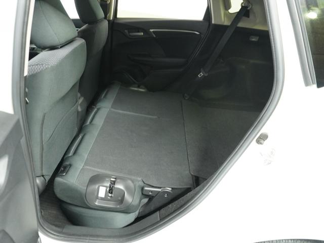フィット 13G・Fコンフォートエディション /衝突被害軽減システム/ドライブレコーダー/純正ナビゲーション/バックカメラ/フルセグTV/Bluetooth接続音楽再生/USB接続音楽再生/クルーズコントロール/LEDヘッドライト/シートヒーター(37枚目)