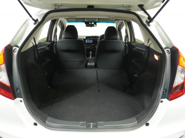 フィット 13G・Fコンフォートエディション /衝突被害軽減システム/ドライブレコーダー/純正ナビゲーション/バックカメラ/フルセグTV/Bluetooth接続音楽再生/USB接続音楽再生/クルーズコントロール/LEDヘッドライト/シートヒーター(39枚目)