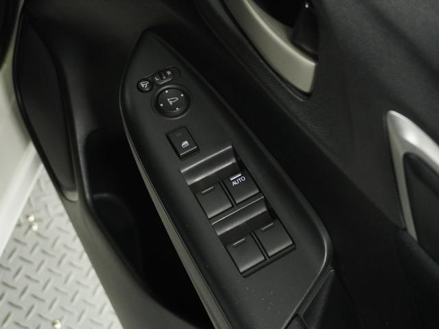 フィット 13G・Fコンフォートエディション /衝突被害軽減システム/ドライブレコーダー/純正ナビゲーション/バックカメラ/フルセグTV/Bluetooth接続音楽再生/USB接続音楽再生/クルーズコントロール/LEDヘッドライト/シートヒーター(43枚目)