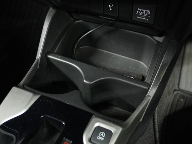 フィット 13G・Fコンフォートエディション /衝突被害軽減システム/ドライブレコーダー/純正ナビゲーション/バックカメラ/フルセグTV/Bluetooth接続音楽再生/USB接続音楽再生/クルーズコントロール/LEDヘッドライト/シートヒーター(58枚目)