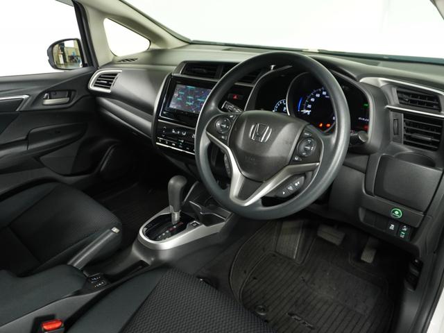 フィット 13G・Fコンフォートエディション /衝突被害軽減システム/ドライブレコーダー/純正ナビゲーション/バックカメラ/フルセグTV/Bluetooth接続音楽再生/USB接続音楽再生/クルーズコントロール/LEDヘッドライト/シートヒーター(65枚目)