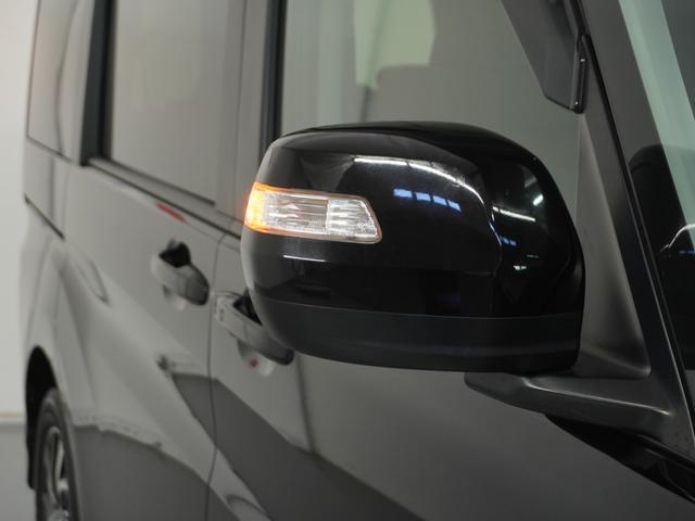 ステップワゴンスパーダ スパーダホンダセンシング /4WD/衝突被害軽減システム/ドライブレコーダー/純正ナビゲーション/バックカメラ/フルセグTV/Bluetooth接続音楽再生/USB接続音楽再生/クルーズコントロール/LEDヘッドライト/ETC(28枚目)