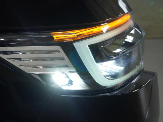 ステップワゴンスパーダ スパーダホンダセンシング /4WD/衝突被害軽減システム/ドライブレコーダー/純正ナビゲーション/バックカメラ/フルセグTV/Bluetooth接続音楽再生/USB接続音楽再生/クルーズコントロール/LEDヘッドライト/ETC(29枚目)