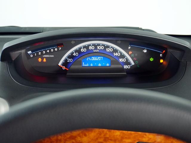 フリード Ｇジャストセレクション　１年保証　ＨＩＤ　アルミホイール　ナビ　片側電動扉　バックカメラ　ＥＴＣ　ツィーター（18枚目）