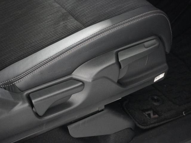 N-WGNカスタム L・ターボホンダセンシング 1オ-ナ-ナビDレコRカメETCクルコンBT接続 アダプティブクルーズコントロール シートヒーター 障害物センサー オートハイビーム プラズマクラスターエアコン 15インチ純正アルミホイール 禁煙車(46枚目)