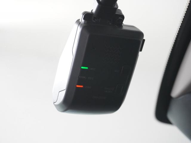 ZR-V e:HEVZ 1オ-ナ-ナビ全周囲カメDレコRカメETC2.0 渋滞追従クルーズ Bluetooth ブラインドスポットモニター 後退出庫サポート BOSEスピーカー ハンドルヒーター 電動リアゲート 禁煙車(5枚目)