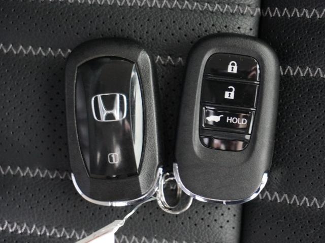 ZR-V e:HEVZ 1オ-ナ-ナビ全周囲カメDレコRカメETC2.0 渋滞追従クルーズ Bluetooth ブラインドスポットモニター 後退出庫サポート BOSEスピーカー ハンドルヒーター 電動リアゲート 禁煙車(19枚目)