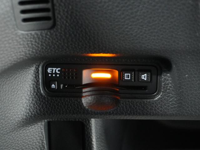 N-BOXカスタム G・Lホンダセンシング /衝突被害軽減システム/純正ナビゲーション/バックカメラ/フルセグTV/Bluetooth接続音楽再生/USB接続音楽再生/LEDヘッドライト/クルーズコントロール/両側電動スライドドア/スマートキー(4枚目)