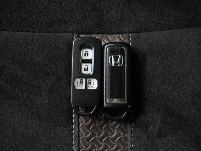 N-BOXカスタム G・Lホンダセンシング /衝突被害軽減システム/純正ナビゲーション/バックカメラ/フルセグTV/Bluetooth接続音楽再生/USB接続音楽再生/LEDヘッドライト/クルーズコントロール/両側電動スライドドア/スマートキー(18枚目)