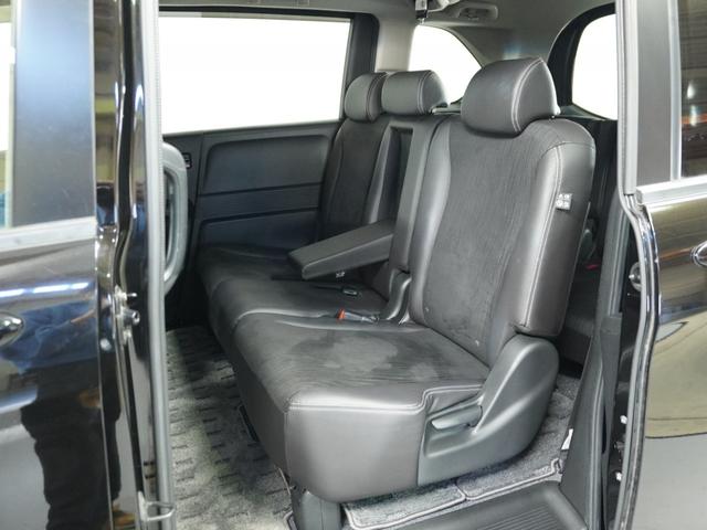 フリードハイブリッド ハイブリッドプレミアムエディション 1年保証 プレミアムエディション ナビ 後席モニター 両側電動ドア リアカメラETC ハイブリッド プレミアムスパークルブラック スマートキー(12枚目)