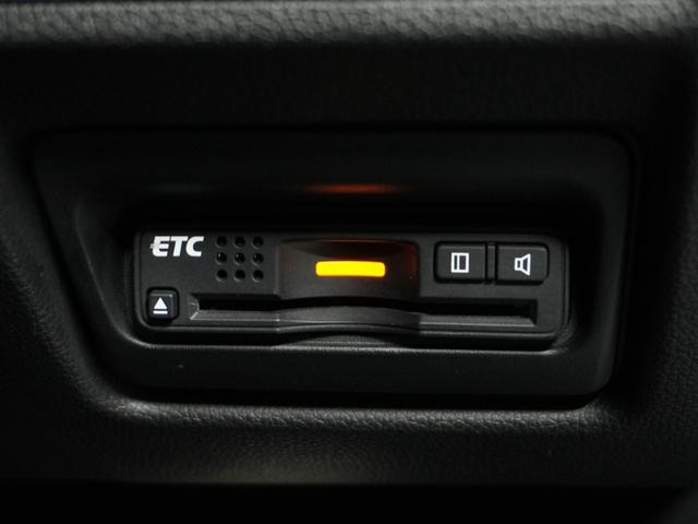 ステップワゴンスパーダ スパーダ・クールスピリットホンダセンシング 1年保証ナビ後席モニター 全周囲マルチビューカメラ ETC 両側電動ドア BT地デジ 1.5Lターボ ハーフレザーシート プレミアムスパークルブラックパール クールスピリット(5枚目)