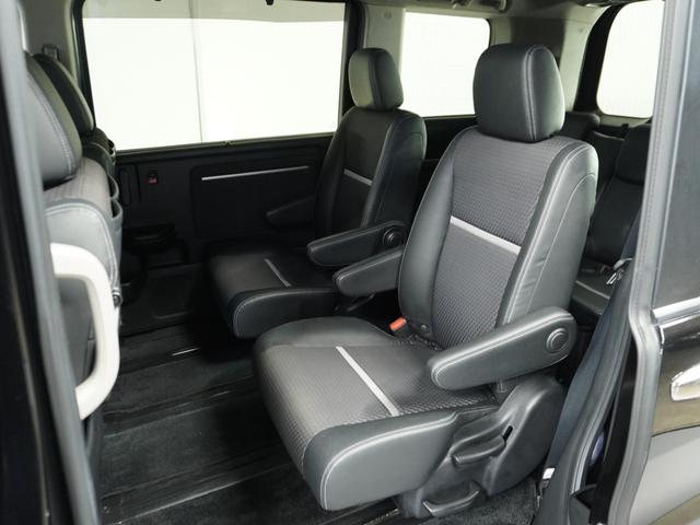 ステップワゴンスパーダ スパーダ・クールスピリットホンダセンシング 1年保証ナビ後席モニター 全周囲マルチビューカメラ ETC 両側電動ドア BT地デジ 1.5Lターボ ハーフレザーシート プレミアムスパークルブラックパール クールスピリット(12枚目)