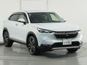 ◆路外逸脱抑制機能◆システムが車線(実線、破線)を検知し、ディスプレー表示とステアリング振動の警告で注意を促すとともに、車線内へ戻るようにステアリング操作を支援します。