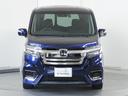 ◆車線維持支援システム(LKAS)◆システムが車線を検知し車が車線の中央付近を維持して走行するようにステアリング操作を支援します。