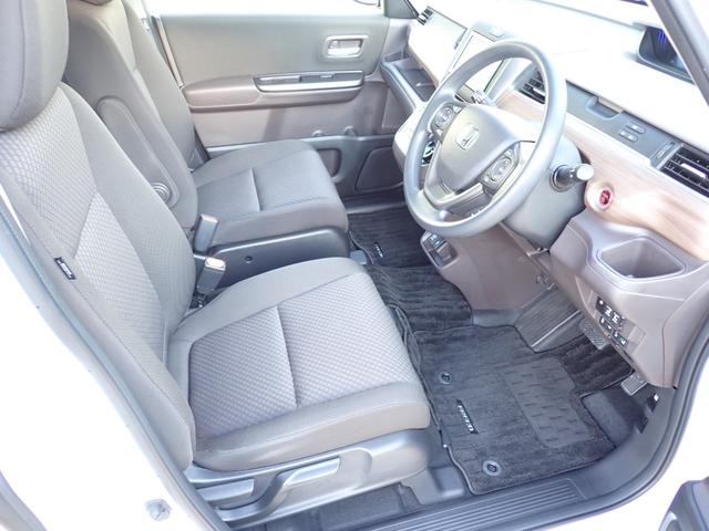 フリードハイブリッド ハイブリッド・Ｇホンダセンシング　純正ナビ　フルセグ　Ｒカメラ　ＥＴＣ（16枚目）