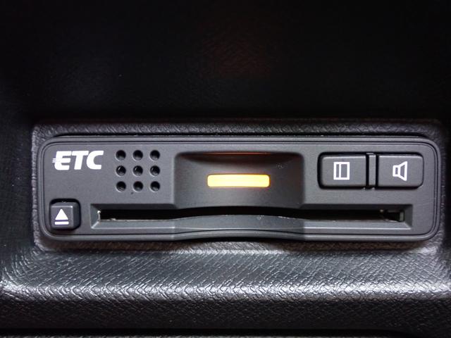 ステップワゴンスパーダ Ｚ　純正ナビ　フルセグ　Ｒカメラ　ＥＴＣ　Ｒモニター（7枚目）