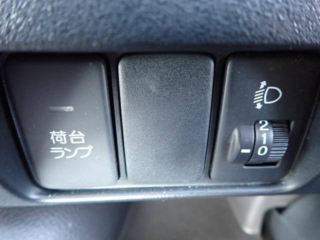アクティトラック ＳＤＸ　ＡＭ／ＦＭチューナー　荷台ランプ　５ＭＴ車　４ＷＤ車（22枚目）