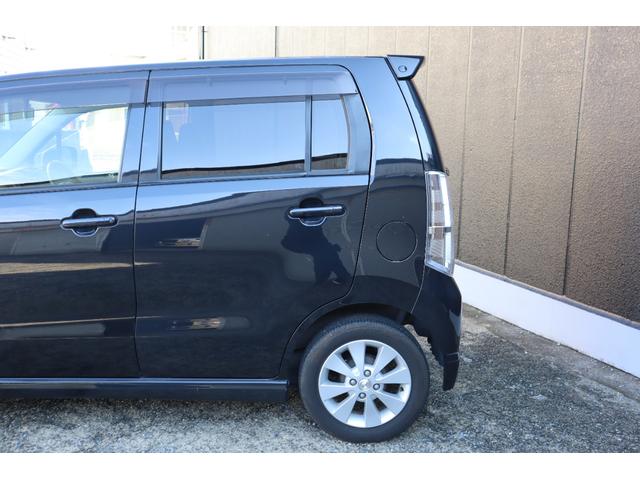 ＡＺワゴンカスタムスタイル ＸＳリミテッド　スマートキー　ナビ　ＥＴＣ　純正ＡＷ　新品バッテリー（6枚目）