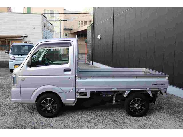 キャリイトラック ＫＣエアコン・パワステ　ポータブルナビ　ＥＴＣ　外品ＡＷ　新品バッテリー（4枚目）