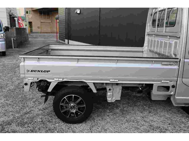 キャリイトラック ＫＣエアコン・パワステ　ポータブルナビ　ＥＴＣ　外品ＡＷ　新品バッテリー（9枚目）