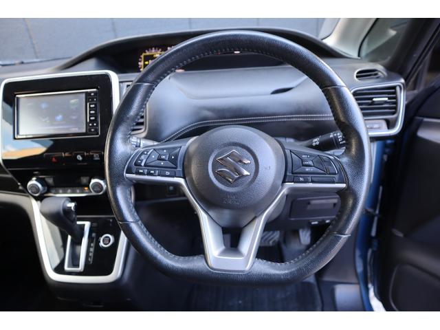 ランディ ２．０Ｇ　両側パワースライド　スマートキー　衝突軽減装置　全方位カメラ　ナビ　Ｂｌｕｅｔｏｏｔｈ　ＥＴＣ　バックカメラ　フリップダウンモニター　　　純正ＡＷ（14枚目）