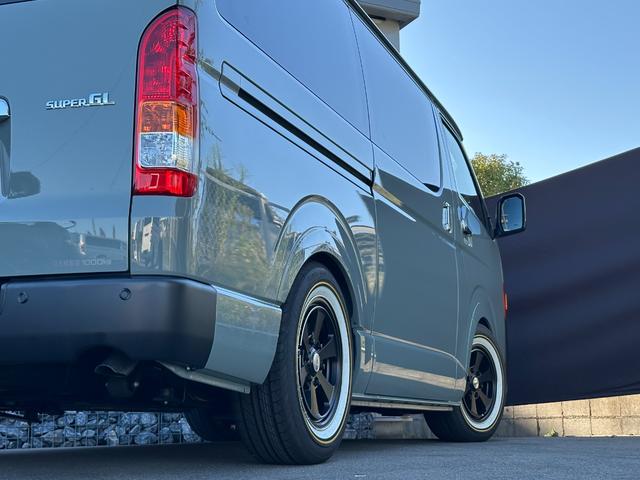 ハイエースバン ロングスーパーGL アーバンカーキ/2WDガソリン/アースカラーパッケージ/ローダウン/アメリカンスタイル/ライトカスタム/カスタムベース車両/車中泊仕様/アウトドア仕様/サーファー仕様/(47枚目)