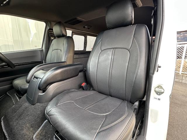 ハイエースバン ロングスーパーＧＬ　パールホワイト／２ＷＤガソリン／標準ボディ／カスタムベース車両／ラギッド／アウトドア仕様／ベッドキット／車中泊仕様／キャンプ仕様／　釣り仕様／ライトカスタム車両（30枚目）