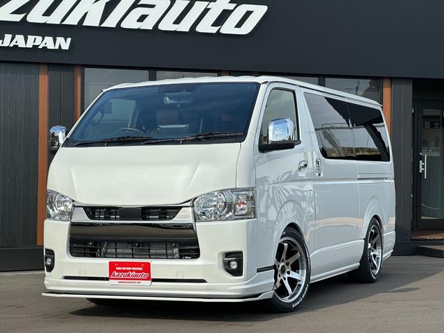 ハイエースバン スーパーＧＬ　ダークプライムＩＩ　ＢＵＡＮＪＡＰＡＮデモカー／ブラウンアンティーク仕様／ローダウン／ベッドキット／アルパインＢＩＧＸフローティングナビ／アルパイン１２．８型フリップダウンモニター（3枚目）