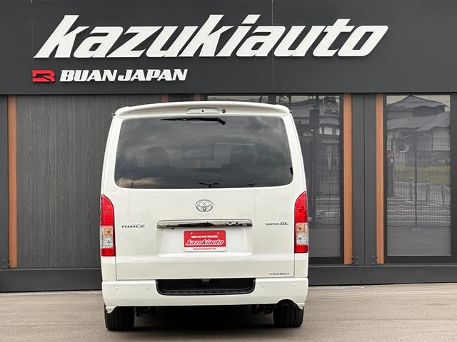 ハイエースバン スーパーＧＬ　ダークプライムＩＩ　ＢＵＡＮＪＡＰＡＮデモカー／ブラウンアンティーク仕様／ローダウン／ベッドキット／アルパインＢＩＧＸフローティングナビ／アルパイン１２．８型フリップダウンモニター（36枚目）