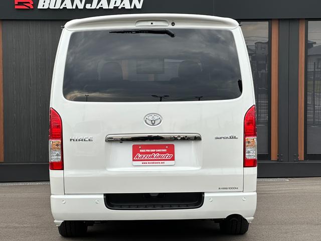 ハイエースバン スーパーＧＬ　ダークプライムＩＩ　ＢＵＡＮＪＡＰＡＮデモカー／ブラウンアンティーク仕様／ローダウン／ベッドキット／アルパインＢＩＧＸフローティングナビ／アルパイン１２．８型フリップダウンモニター（37枚目）