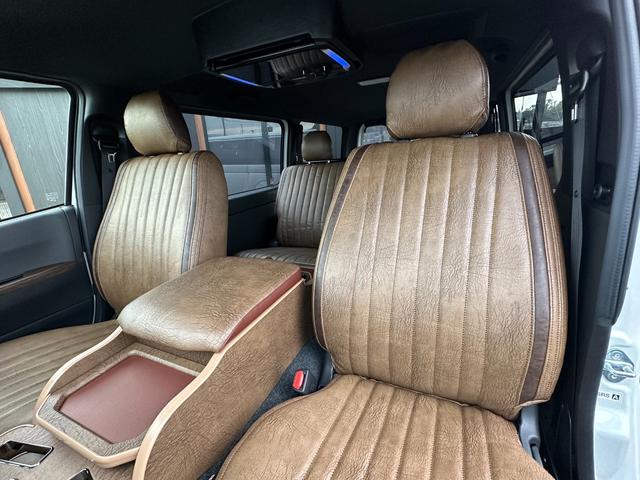 ハイエースバン スーパーＧＬ　ダークプライムＩＩ　ＢＵＡＮＪＡＰＡＮデモカー／ブラウンアンティーク仕様／ローダウン／ベッドキット／アルパインＢＩＧＸフローティングナビ／アルパイン１２．８型フリップダウンモニター（38枚目）